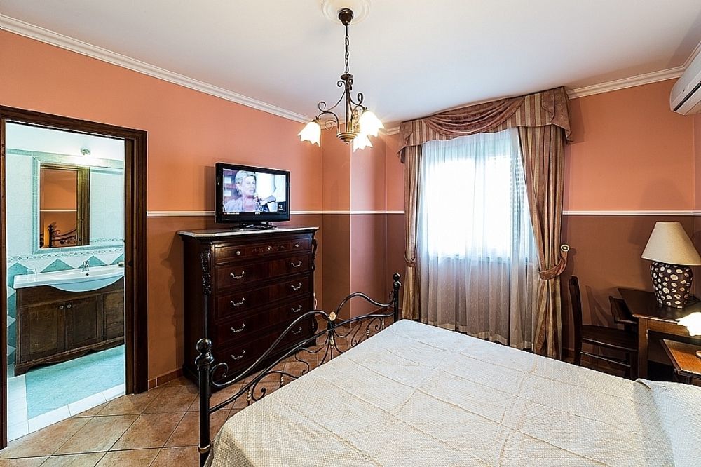 Bed And Breakfast Marina D'Aspra Bagheria Bagian luar foto